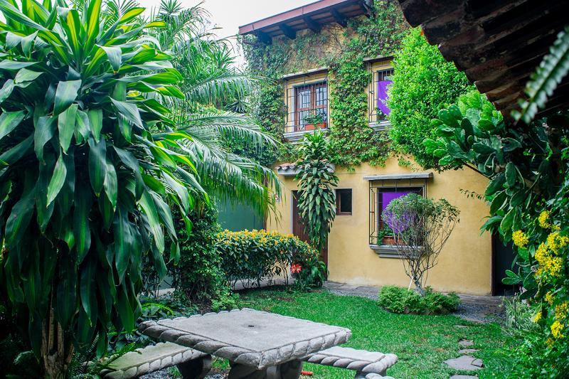 Hotel Casa Rustica By Ahs Antigua Eksteriør bilde
